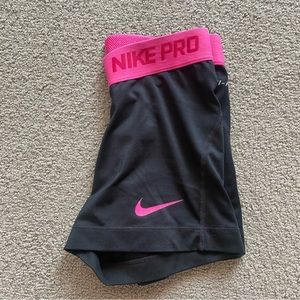 Nike Pros 3” Black & Pink Size XS